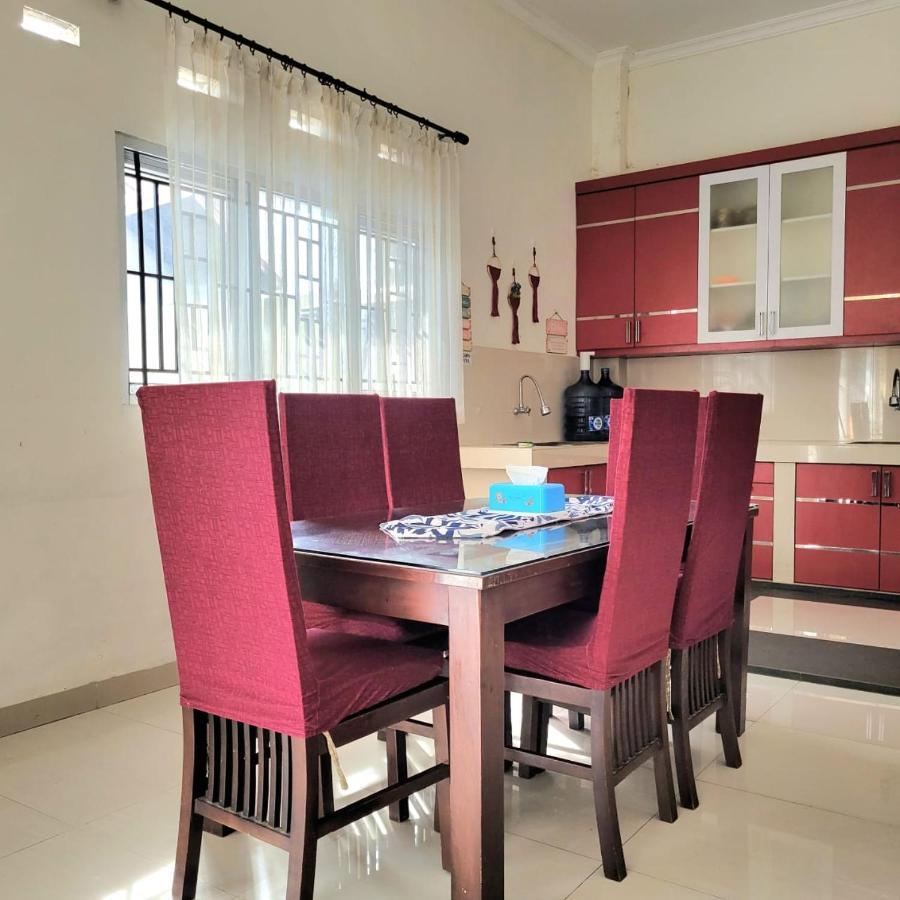 Mahakam Guest House بادانج المظهر الخارجي الصورة